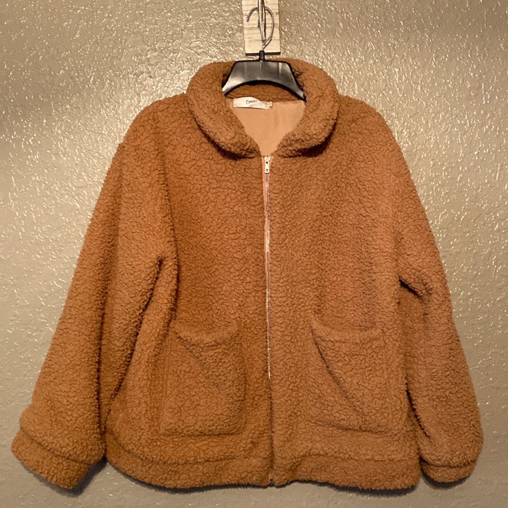 Choles— Soft, light brown jacket size M zip up w/2 front pockets